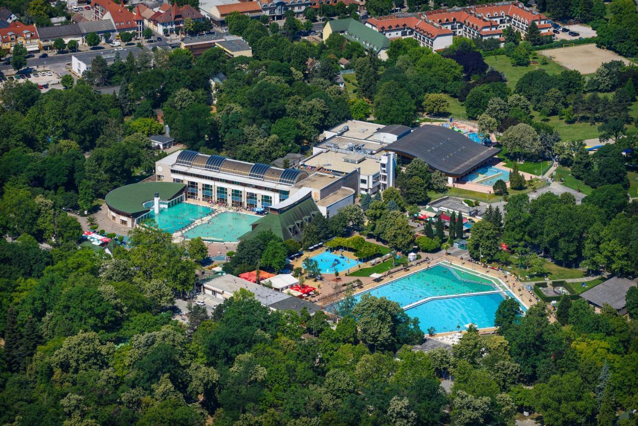 Ametiszt Hotel Harkány Extérieur photo